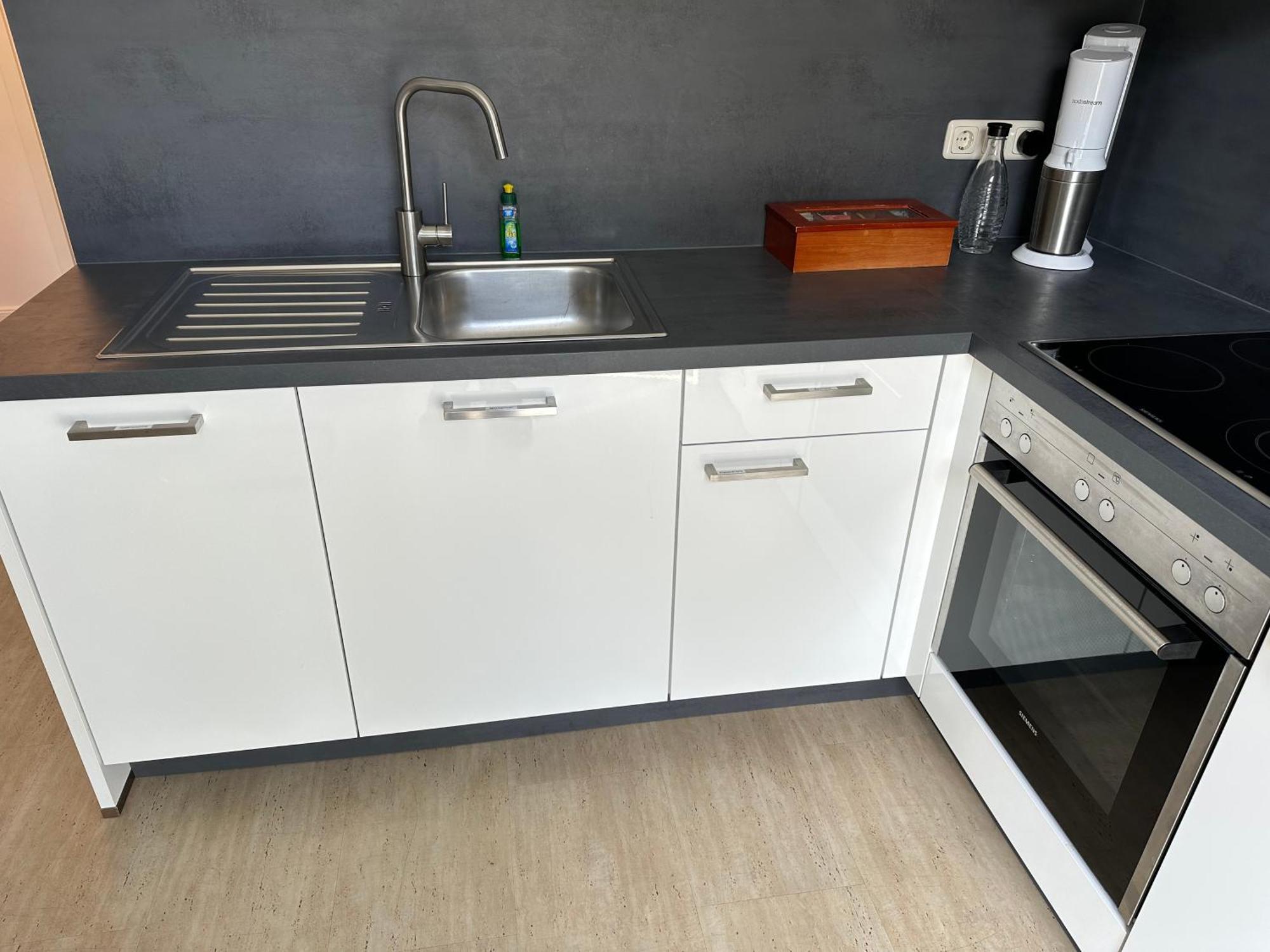 Traumhafte Haushaelfte Mit Kamin, Garten & Whirlpool Berlino